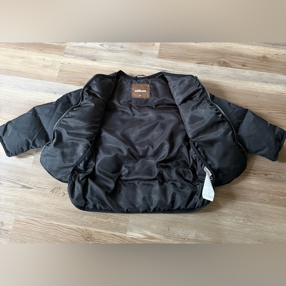 LAST CHANCE Black Puffer Jacket - Picture 2 of 3